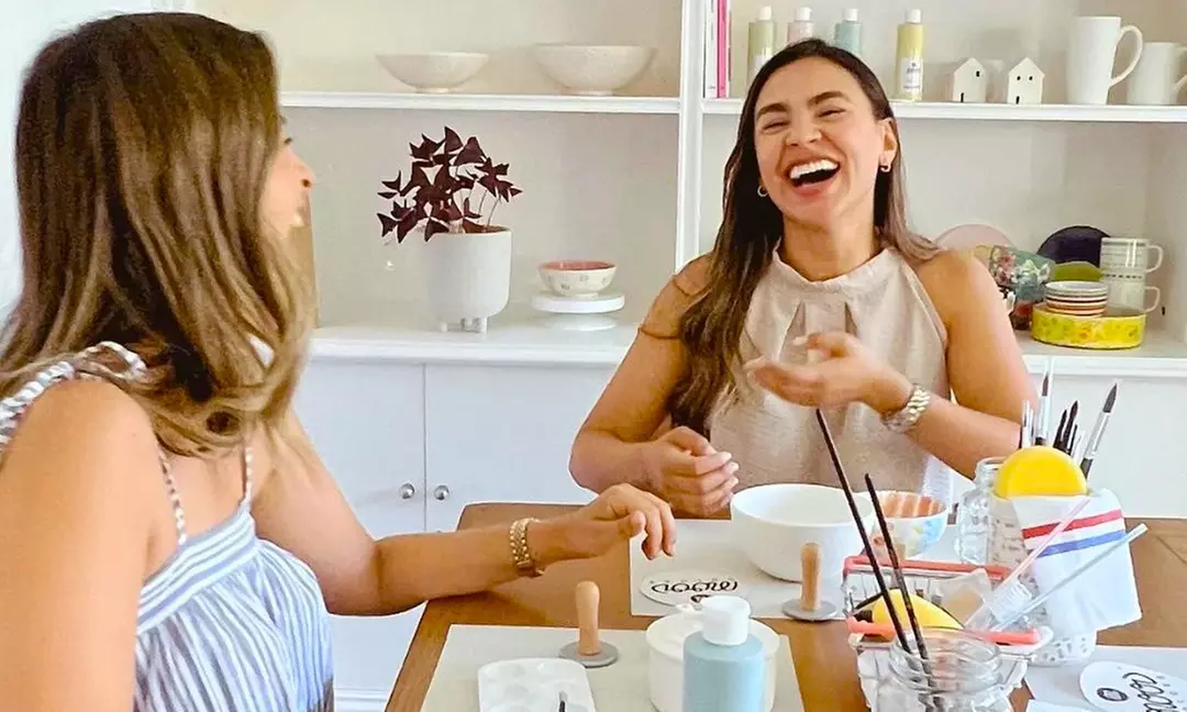 Taller de pintura en cerámica con bebida para 1, 2 o 4 personas