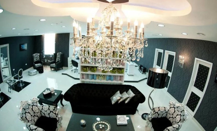 Image 6: Indulge in Revitalizing Facial Treatments For Relaxation