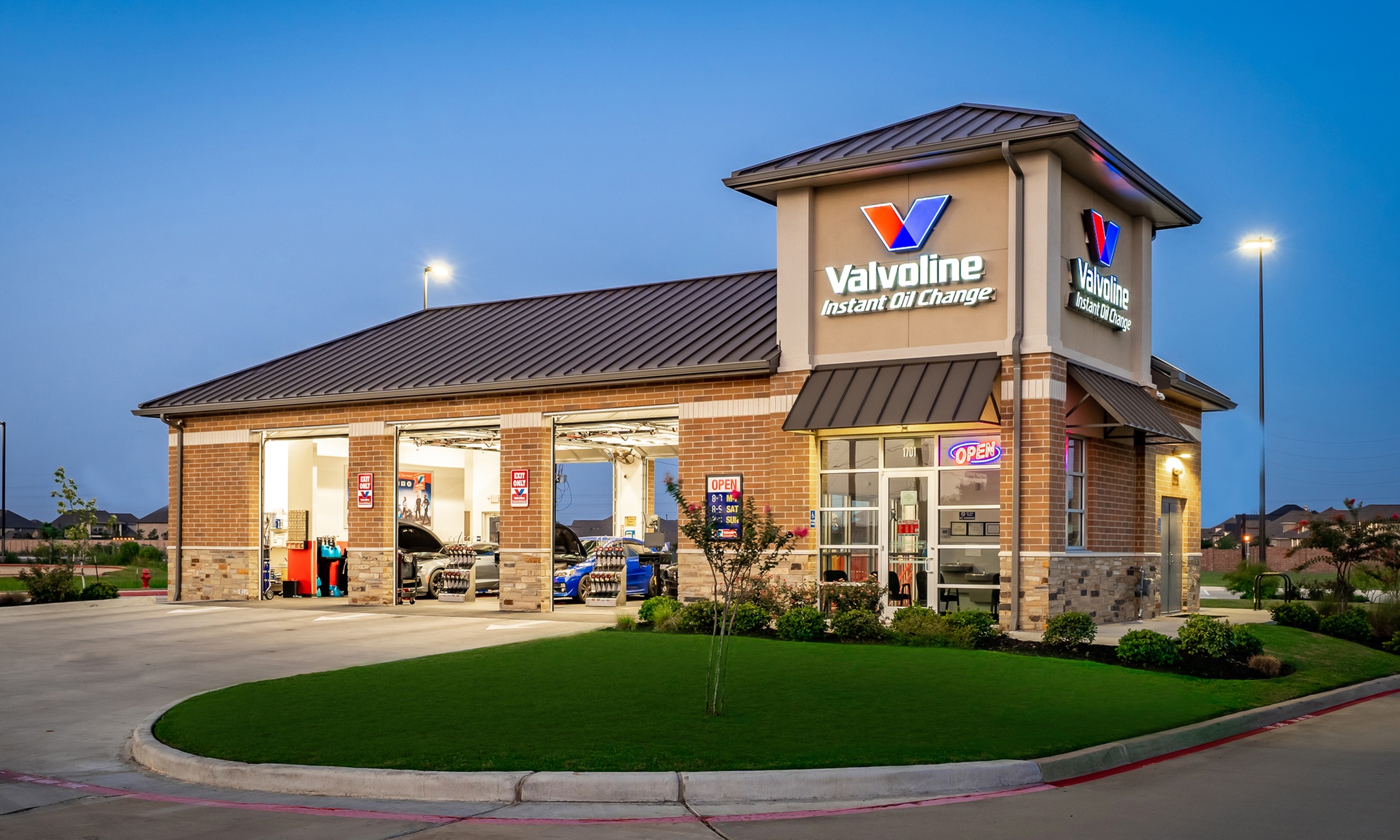 Valvoline Instant Oil Change (Up to 25% Off )