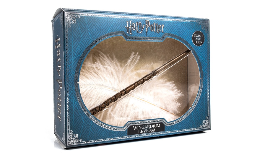 Image 2: WOW Stuff Wingardium Leviosa Wand