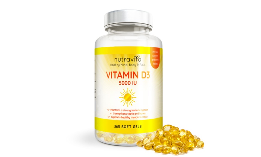 Image 2: Nutravita Vitamin D3 Supplement