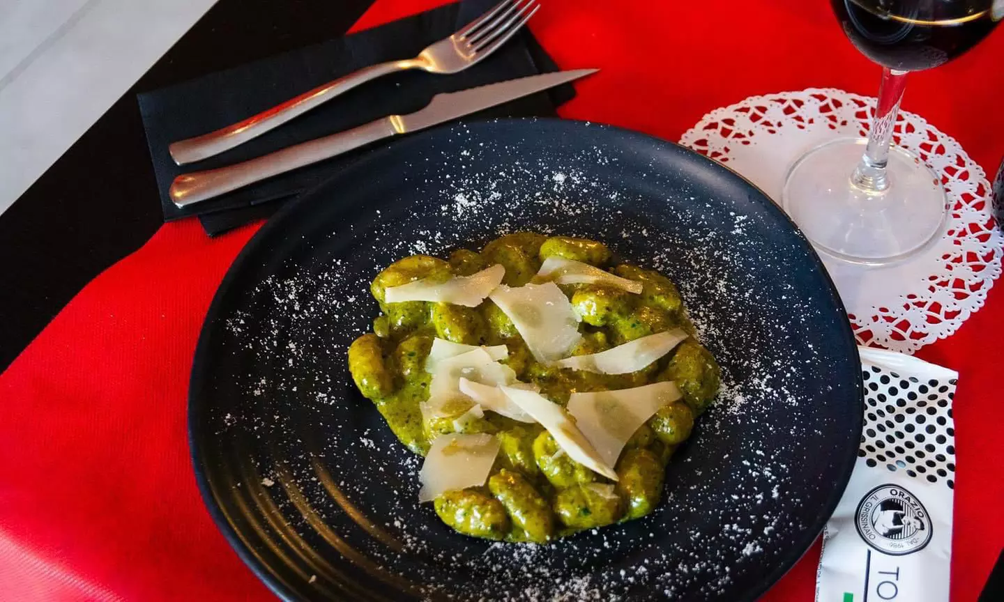 Menú completo en un restaurante italiano para 2 o 4 personas