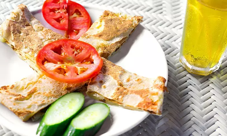 AED 150 Toward Food and Drinks