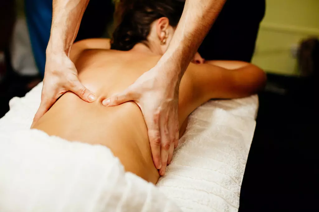 (Up to 29% Off) on 50 or 80 - Minutes Swedish and Lymphatic Drainage Massage at Innovation Massage & Wellness - Primary Image