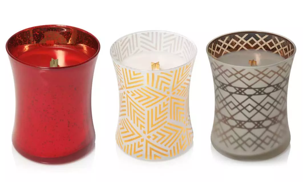 1 ou 3 bougies de taille moyenne Woodwick - Primary Image