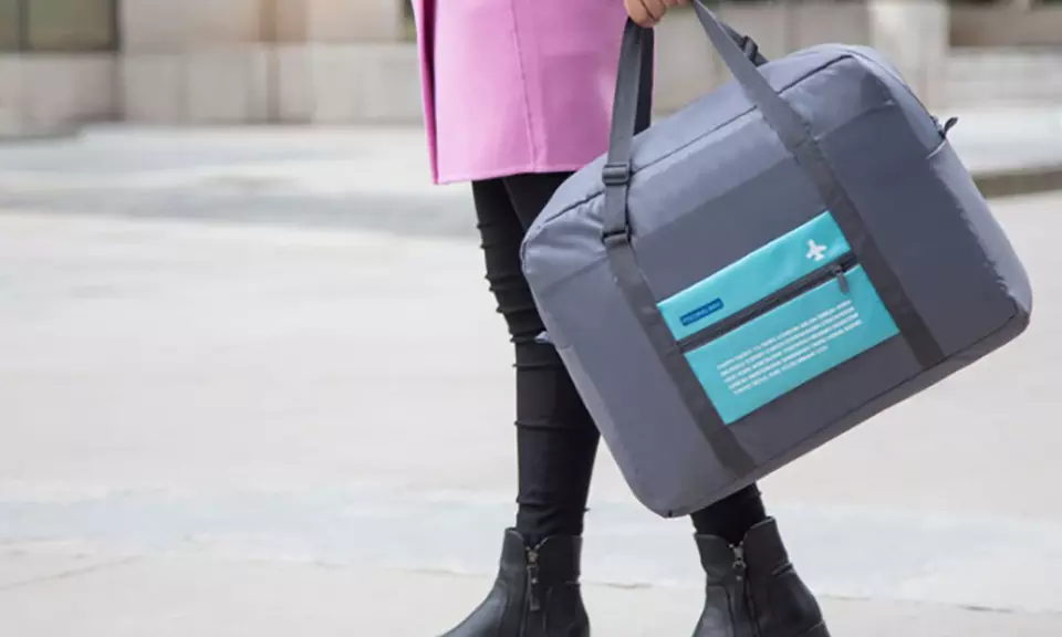 Accessoires de voyage, sac pliable et coussin - Second Medium