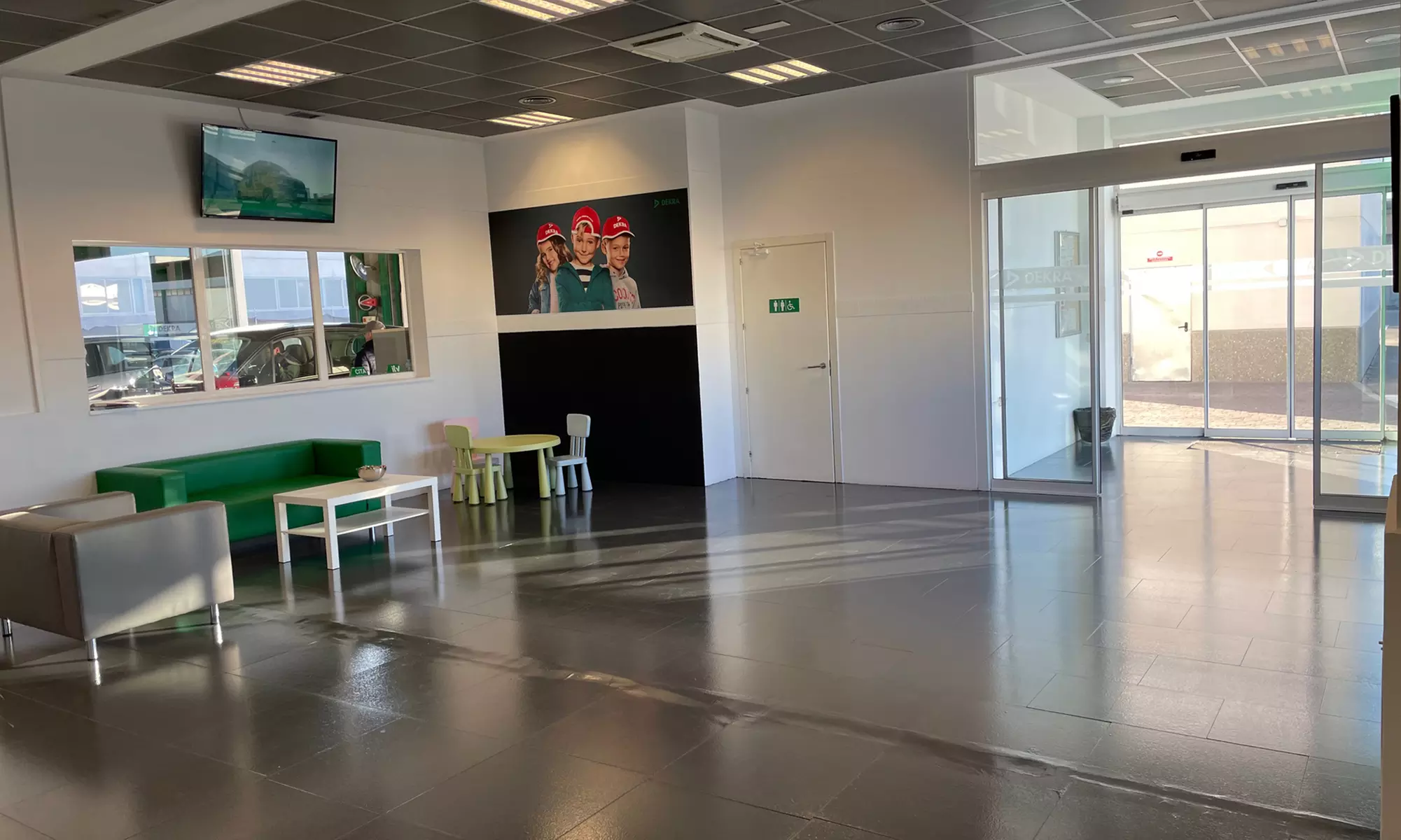 ITV con tasas incluidas para vehículo gasolina, diésel o moto