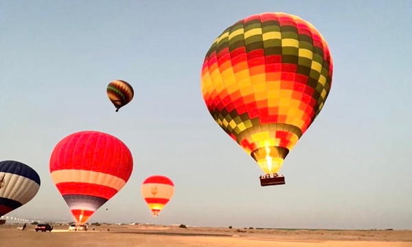 Cheap hot air balloon rides for top two