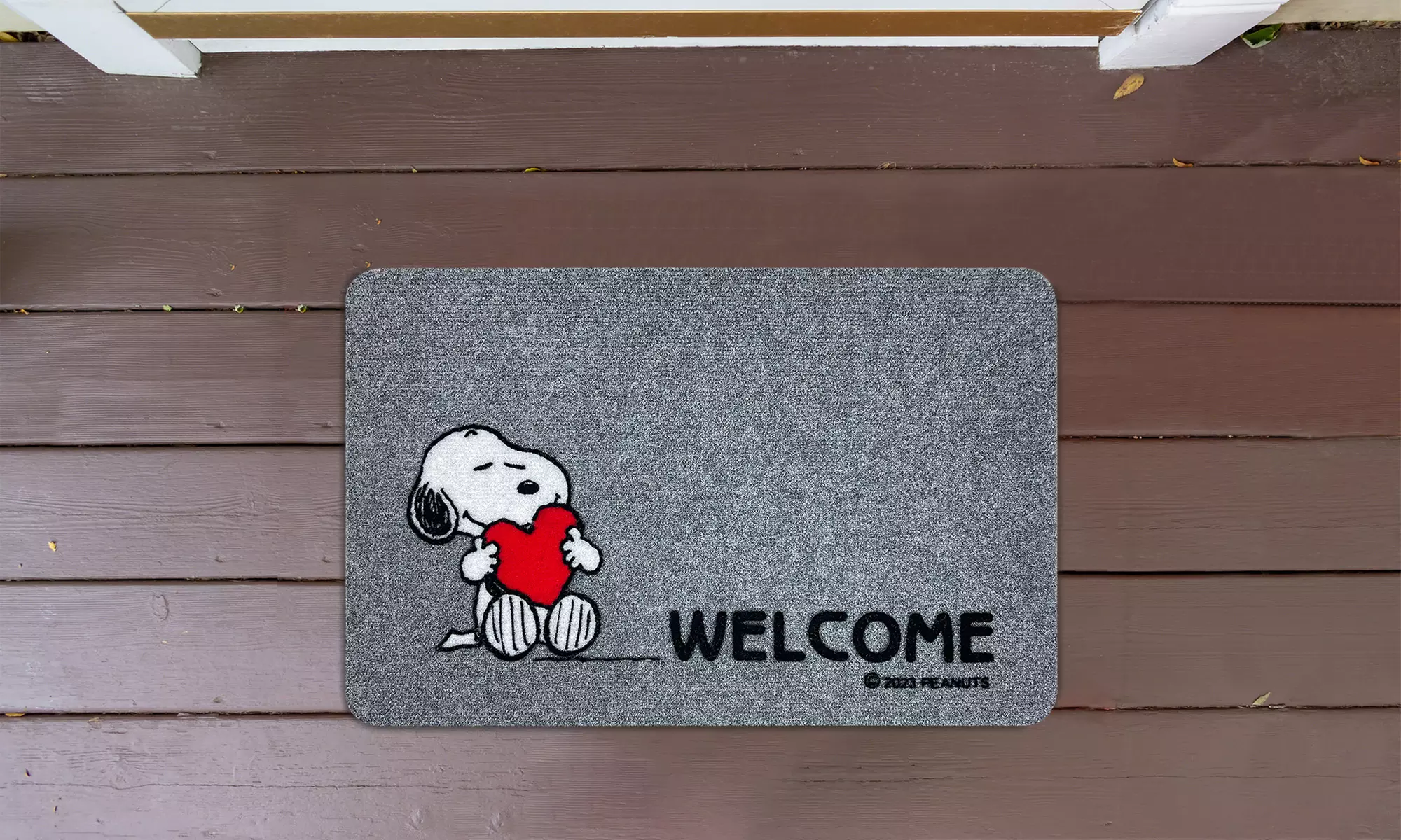 Eingangsmatte mit Snoopy-Motiv