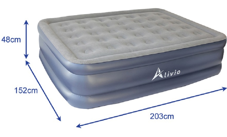 Image 5: Inflatable High Raised Double Air Bed with Electric Pump