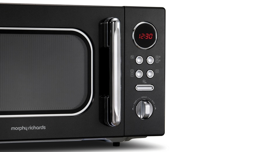 Image 9: Morphy Richards Microwave