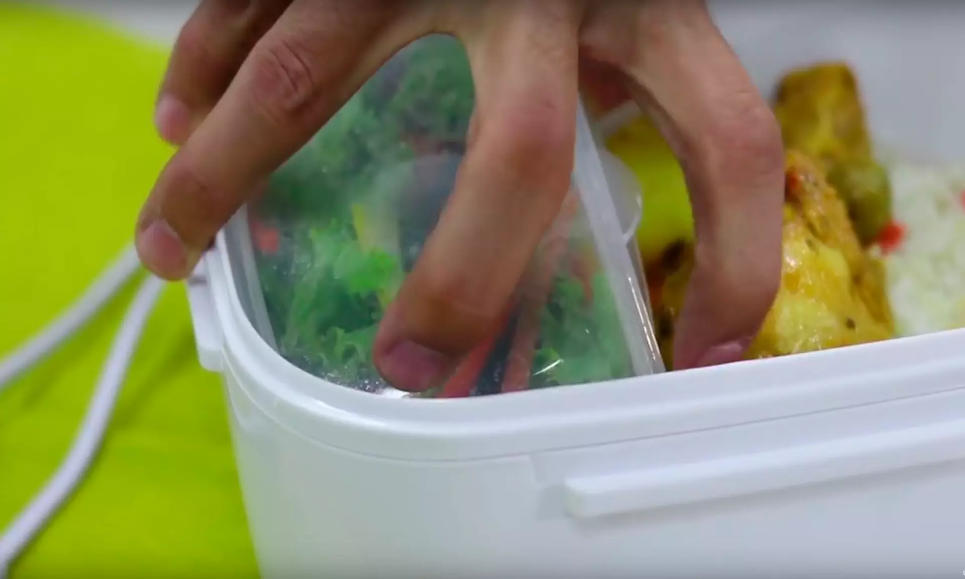 One, Two or Three Silvano Electric Car Lunch Boxes - Image 6