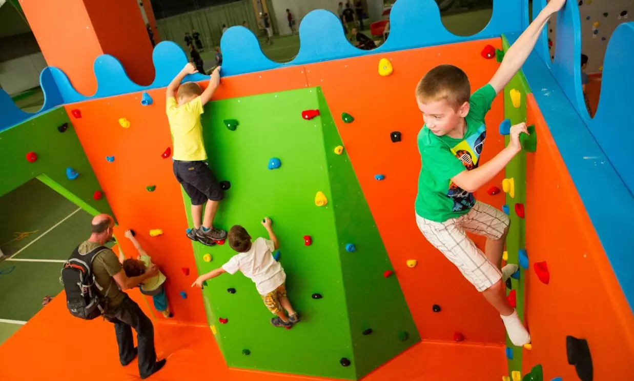 Tageskarte Bouldern mit Fritz-Kola-Getränk