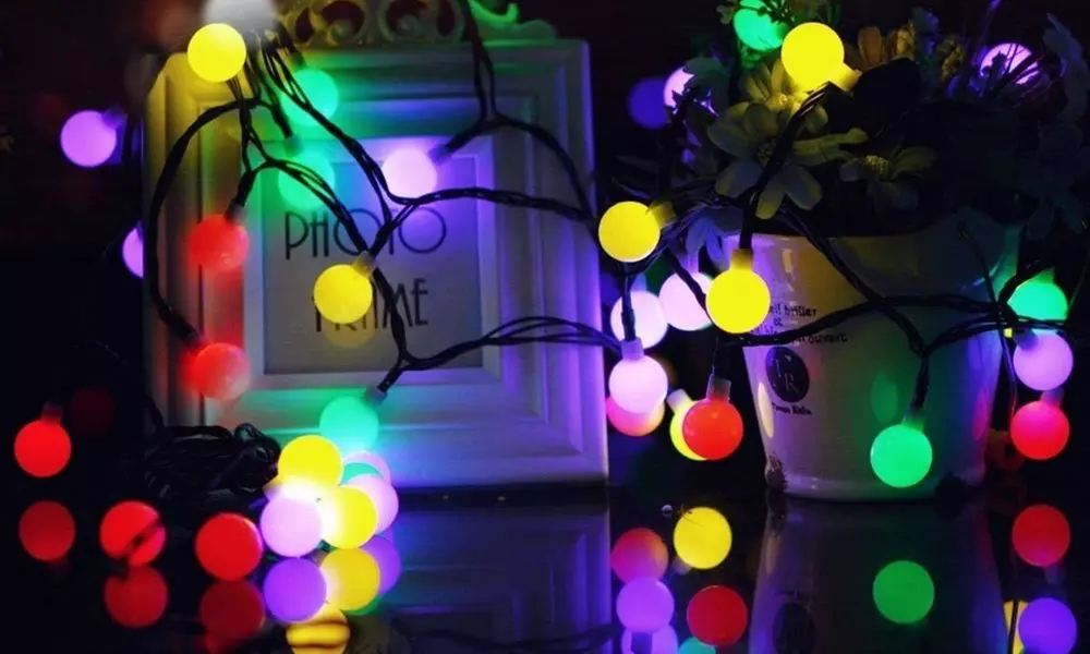 1 of 2 led-lichtslingers met 100 led-lampjes elk - Primary Image