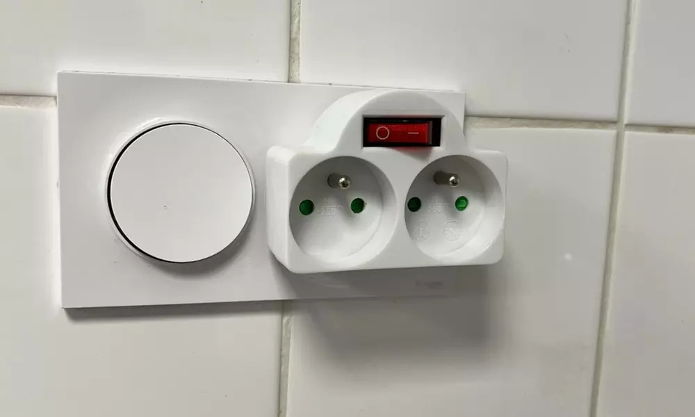 2er- oder 4er-Set Doppelsteckdosen