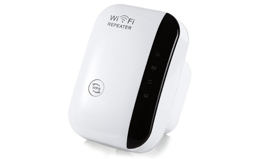 Image 3: 300Mbps Coverage Plug WiFi Booster