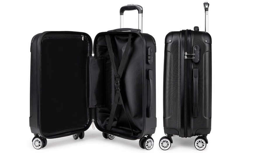 Image 5: Kono Suitcase Selection