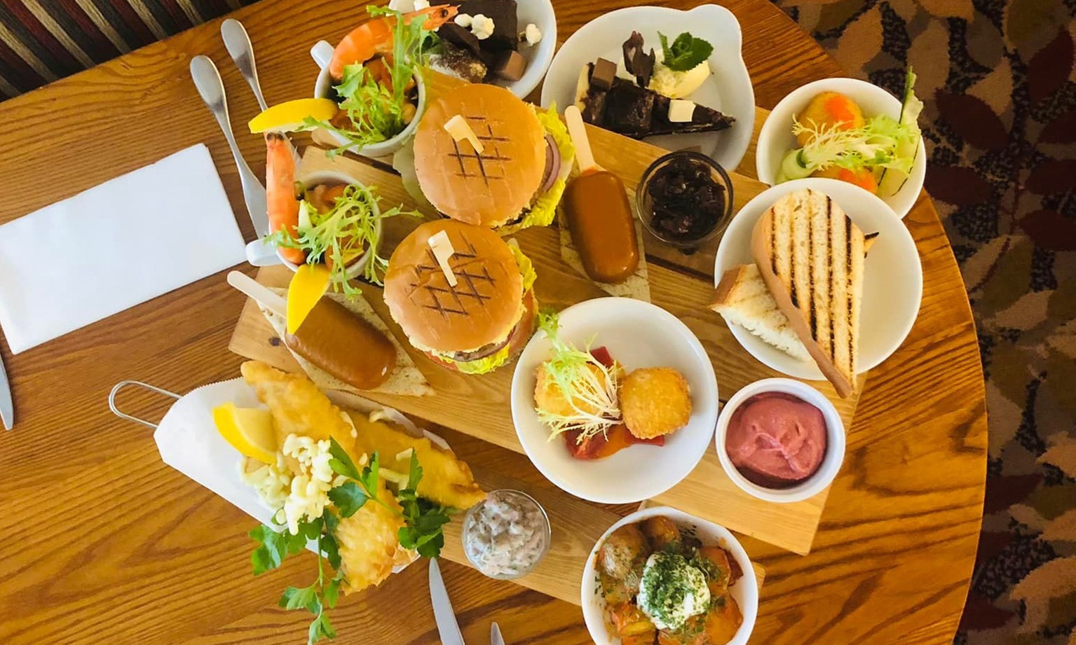 Enjoy & Savor Every Bite with Set Menus for 4 People