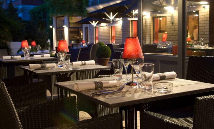 Image 9: Bruksela: pokój classic lub comfort ze śniadaniem w hotelu 4*