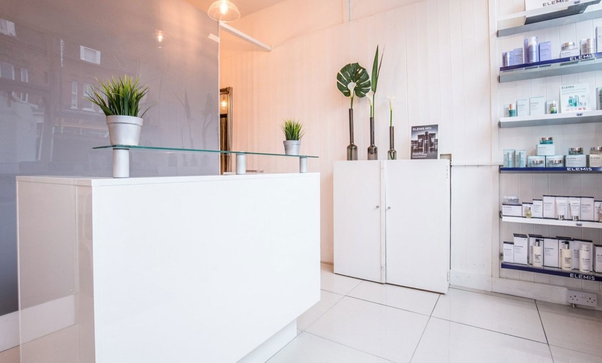 Image 8: Luxury Spa Massage in London — Save Up to 47% at Volta’s Spa