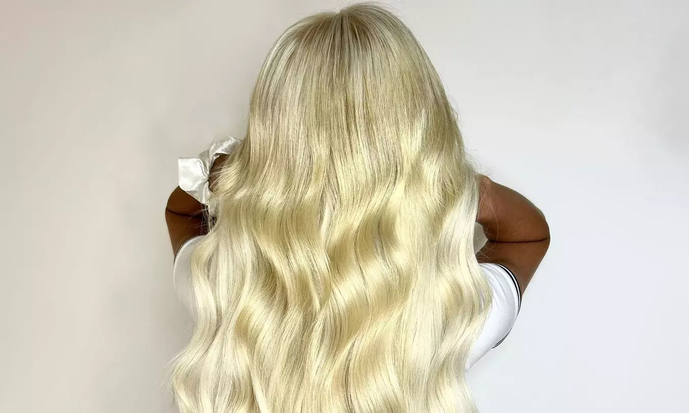 Transform Your Hair: Wash and Blow-dry with Optional K18 Treatment