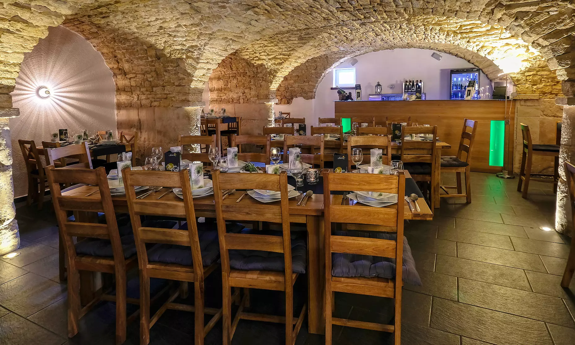 Pfälzer Weinprobe & Flasche Wein