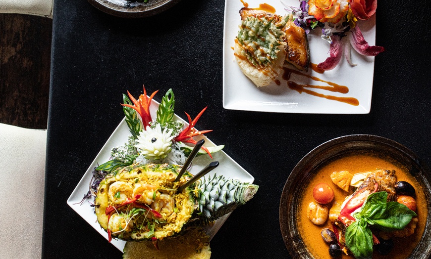 Image 2: The Crazy Bear | Thai 12-Plate & Drinks | Beaconsfield & Stadhampton