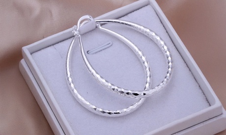 925 Sterling Silver Diamond-Cut Oval Hoop Earrings Sterling Silver
