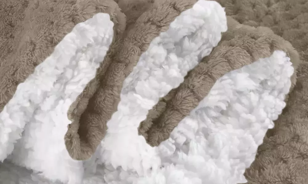 Coperta elegante in sherpa lavorato a maglia