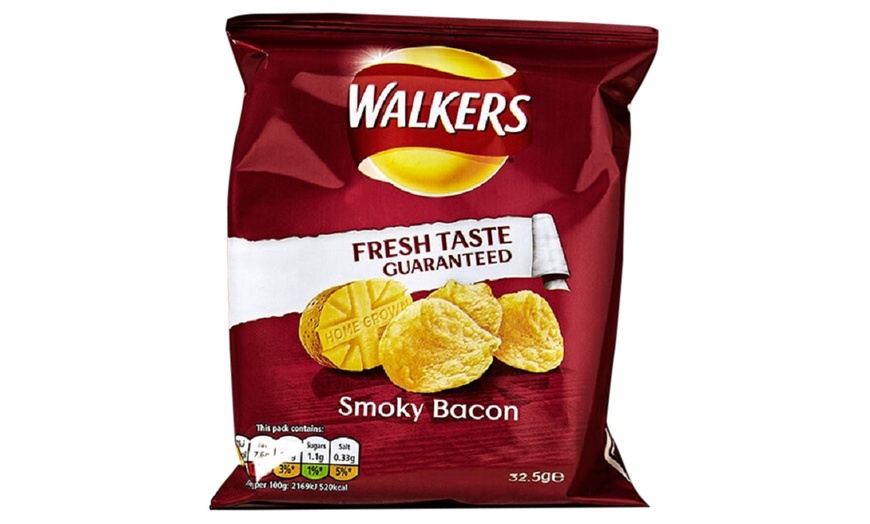 Image 7: Walkers Potato Crisps 32.5g