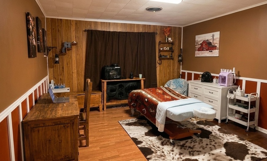Image 2: One, Three, or Five 60-Minute Swedish or Deep Tissue Massage Sessions