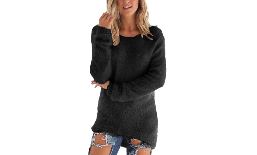 Image 6: Women's Fluffy Sweater