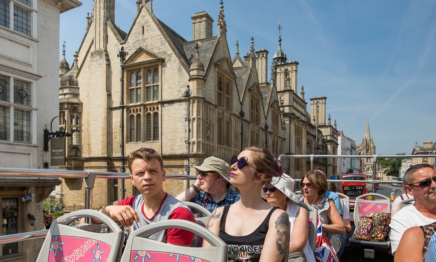 Image 2: Hop On Hop Off Tour - Oxford at City Sightseeing