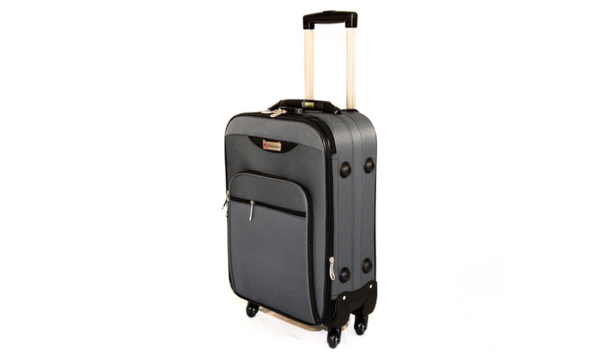 Image 89: Discovery Three-Piece Luggage