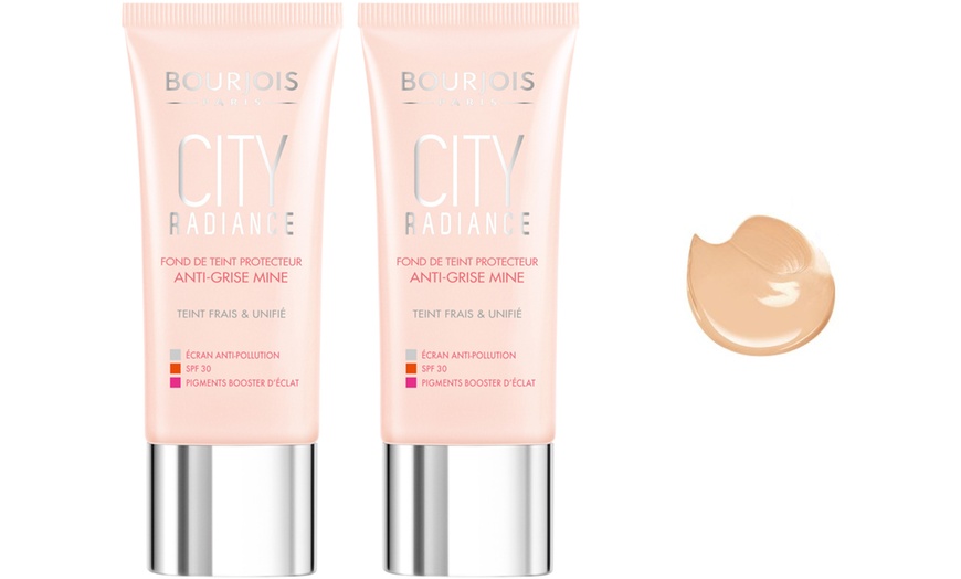 Image 2: Fond de teint Bourjois 