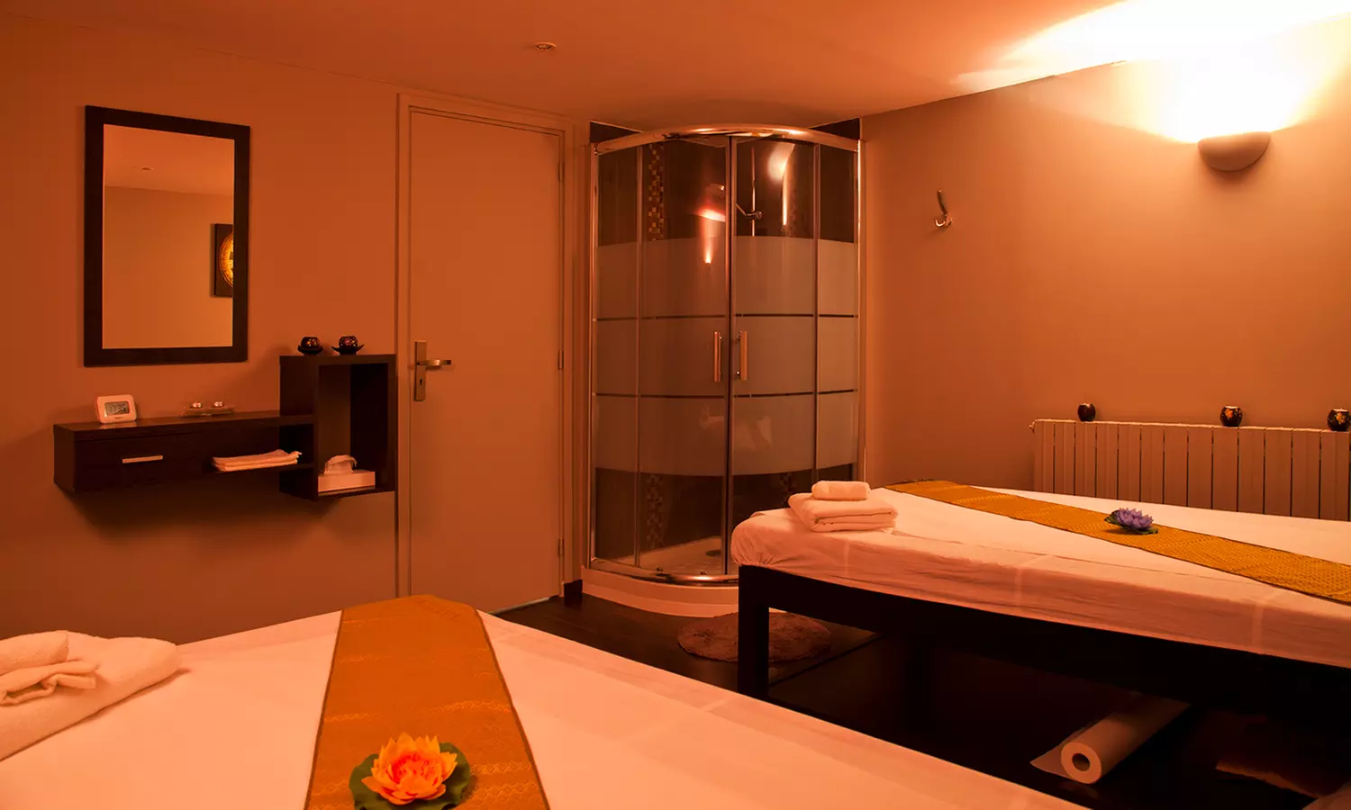 Voyage sensoriel à Paris 14e : formule modelage au choix