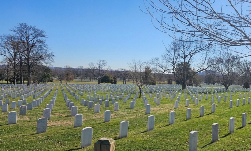 Image 11: New York City and Washington DC Day Tours Packages