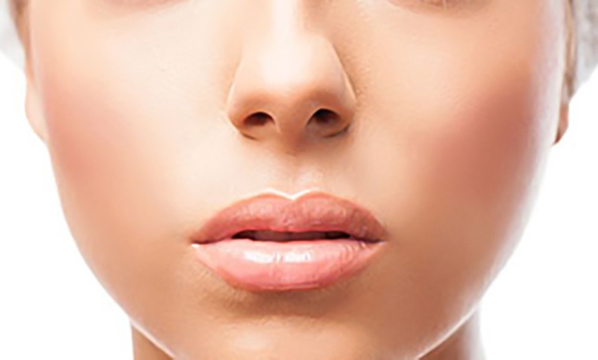 Image 2: One or Two Sessions GeneO+Super Facial at Below Zero Cryo (Up to $598 Value)