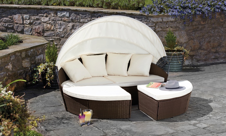 rattan sun island day bed