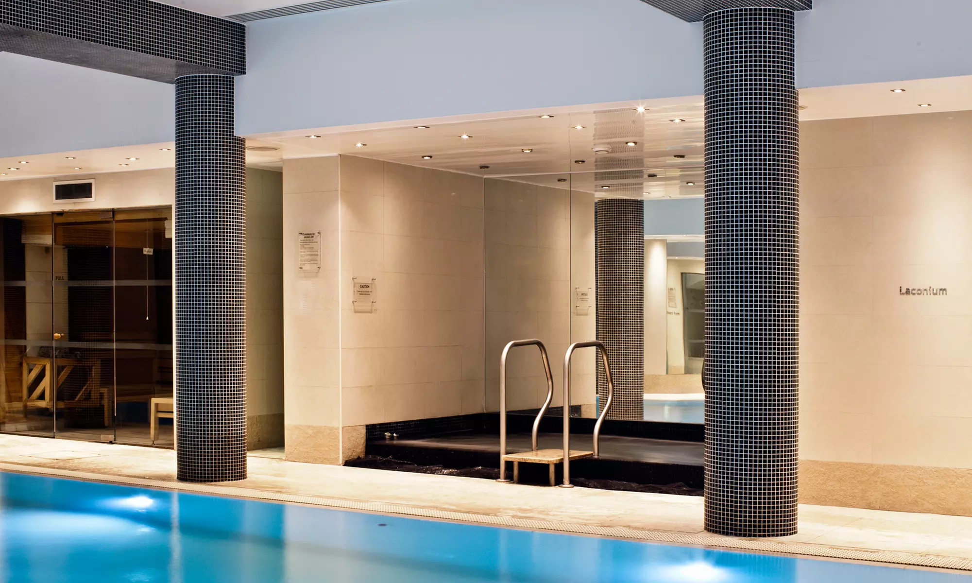 Central London: Luxury Stay with Spa Access