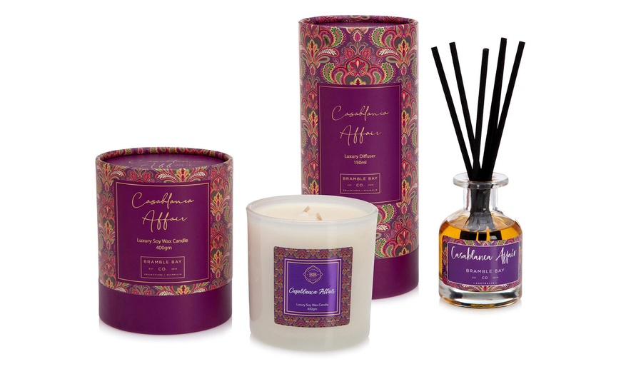 Image 2: Botanical Scented Candle 400g and Diffuser 150ml Set