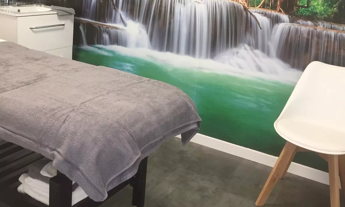 Douceur longue durée avec l'épilation à la cire