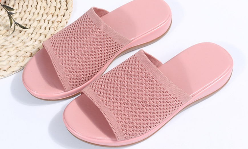 Image 10: Women's Casual Mesh Knit Woven Upper Soft Flat Sandals