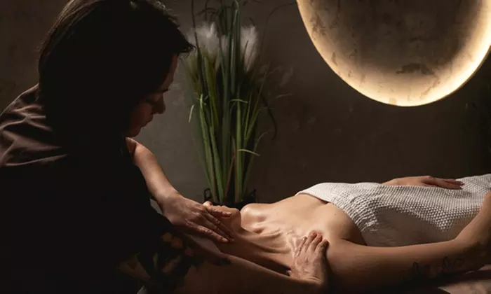 Ritual head spa japonés con chocolate, té y opción a masaje de busto