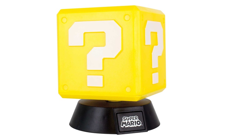 Image 7: Super Mario Figure Lamps Bundle