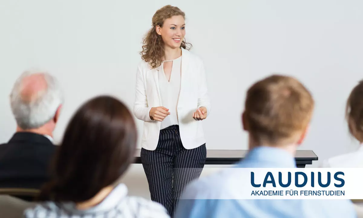 Onlinekurs Personalwesen, Arbeitsrecht oder Ausbilder IHK, opt. mit Fernlehrer, bei Laudius (bis zu 93% sparen*) - Primary Image