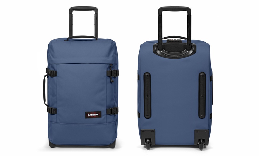 Image 6: Valise Eastpak avec système de roulement 360°