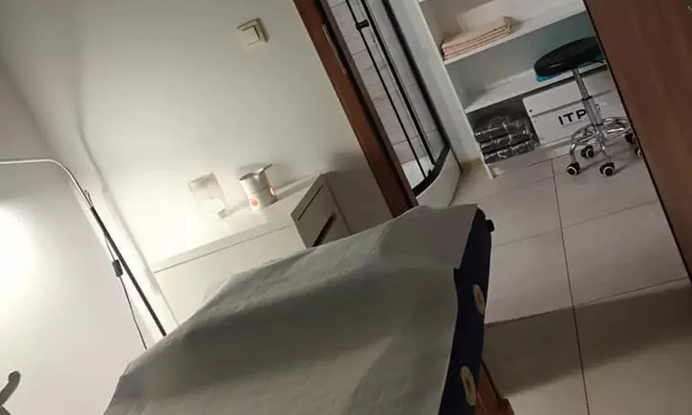 Do 45% zniżki na Endermologia w Salon kosmetyczny Klinika Urody i Spa