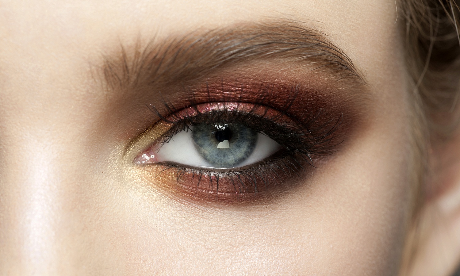 Up to 61% Off Eyelash Extensions at  Spruce Skin Care