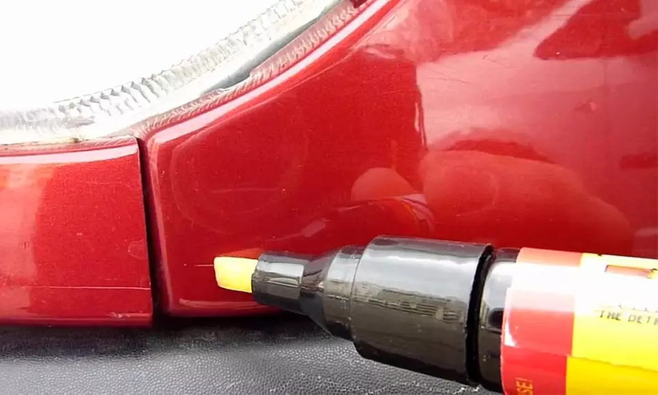 1x, 2x oder 3x Fix It Lackreparatur-Stift, inkl. Versand - Primary Image